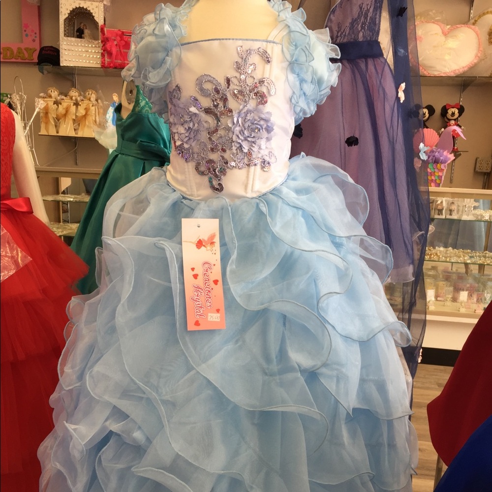 Ruffle little girls dress